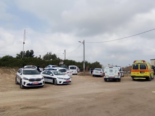 מבחינתו זו היתה הגנה עצמית. זירת הרצח (צילום: דוברות מד"א)