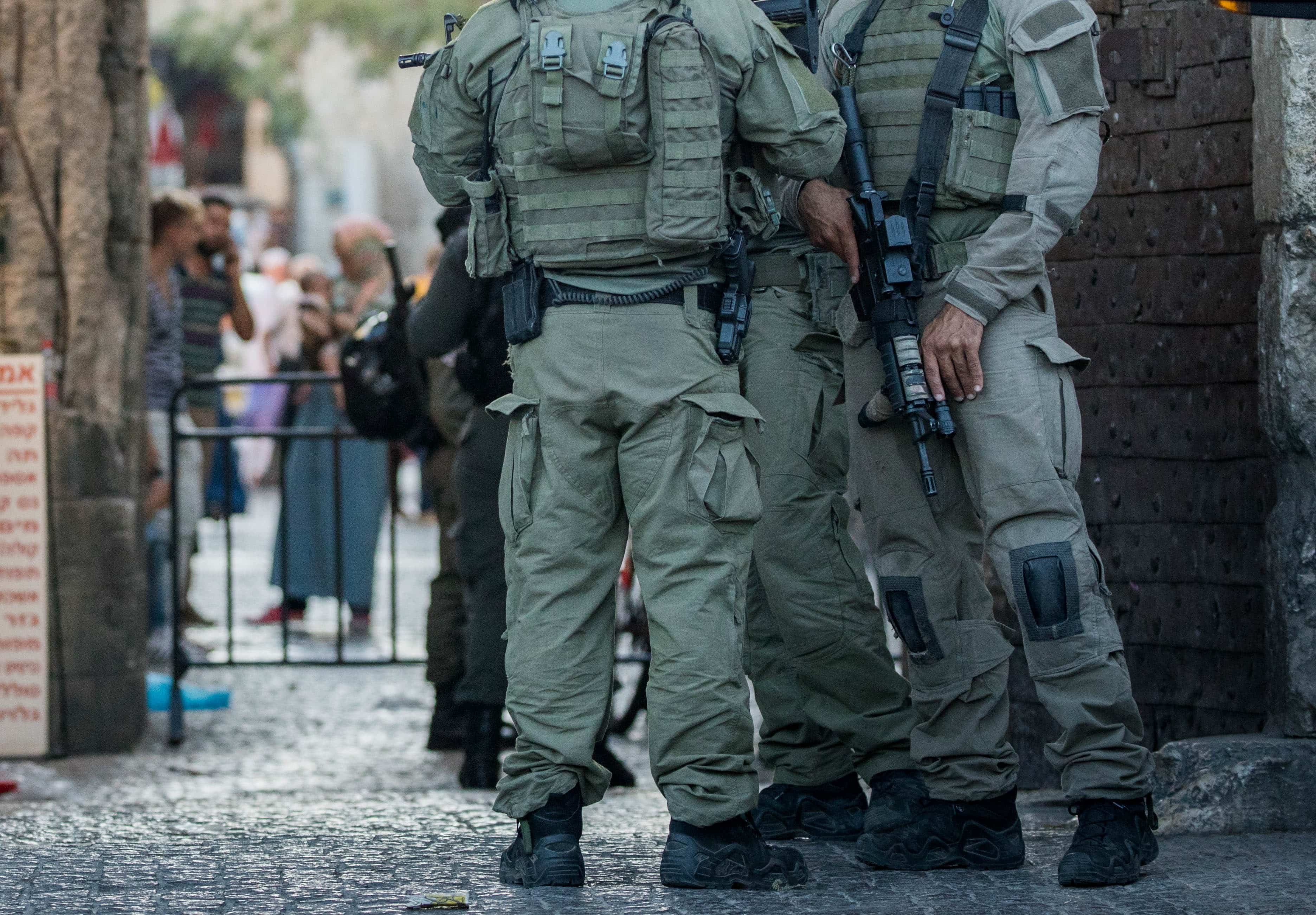 שוטרי מג"ב באזור שער האריות (צילום להמחשה: יונתן סינדל, פלאש 90)