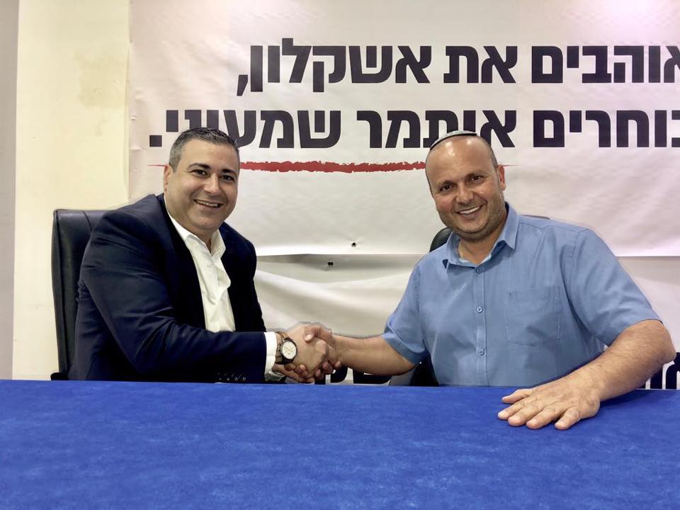 עם איתמר שמעוניפליליסט עם סיכוי להיות ראש עירייה. אייל אביטל