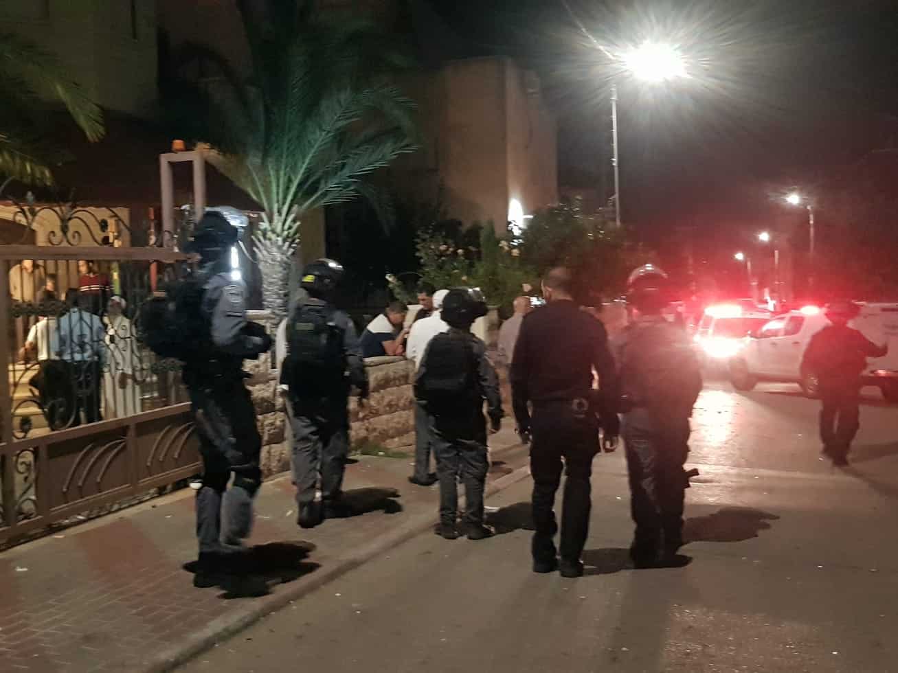 כוחות משטרה הוזנקו למקום (צילום: דוברות המשטרה)