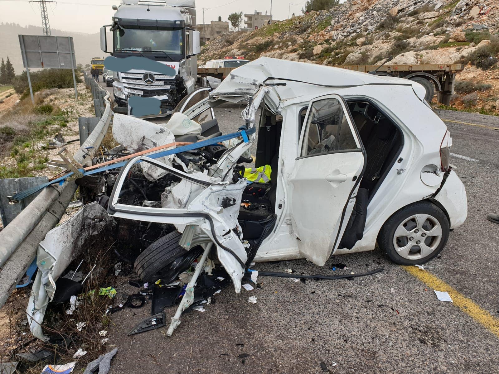 זירת התאונה (צילום: כב"ה מחוז יו"ש)