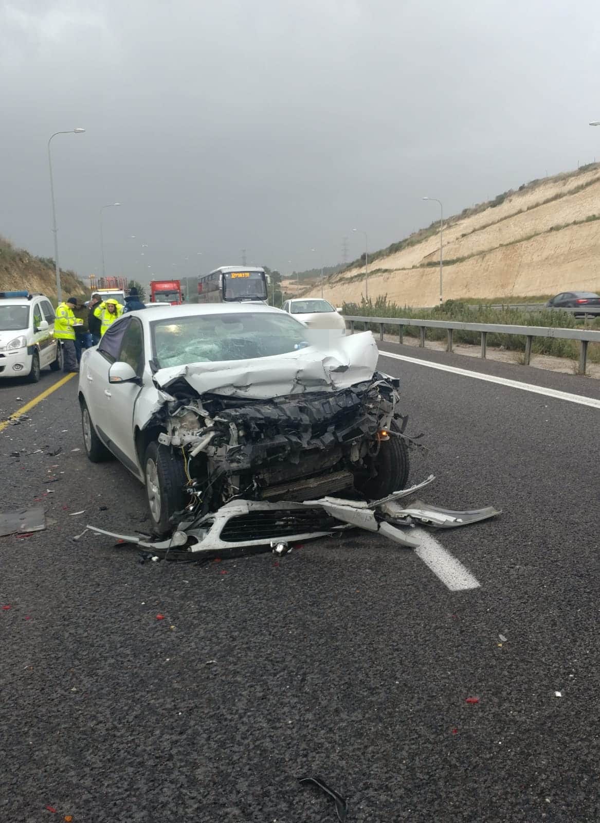 הרכב לאחר התאונה (צילום: דוברות המשטרה)