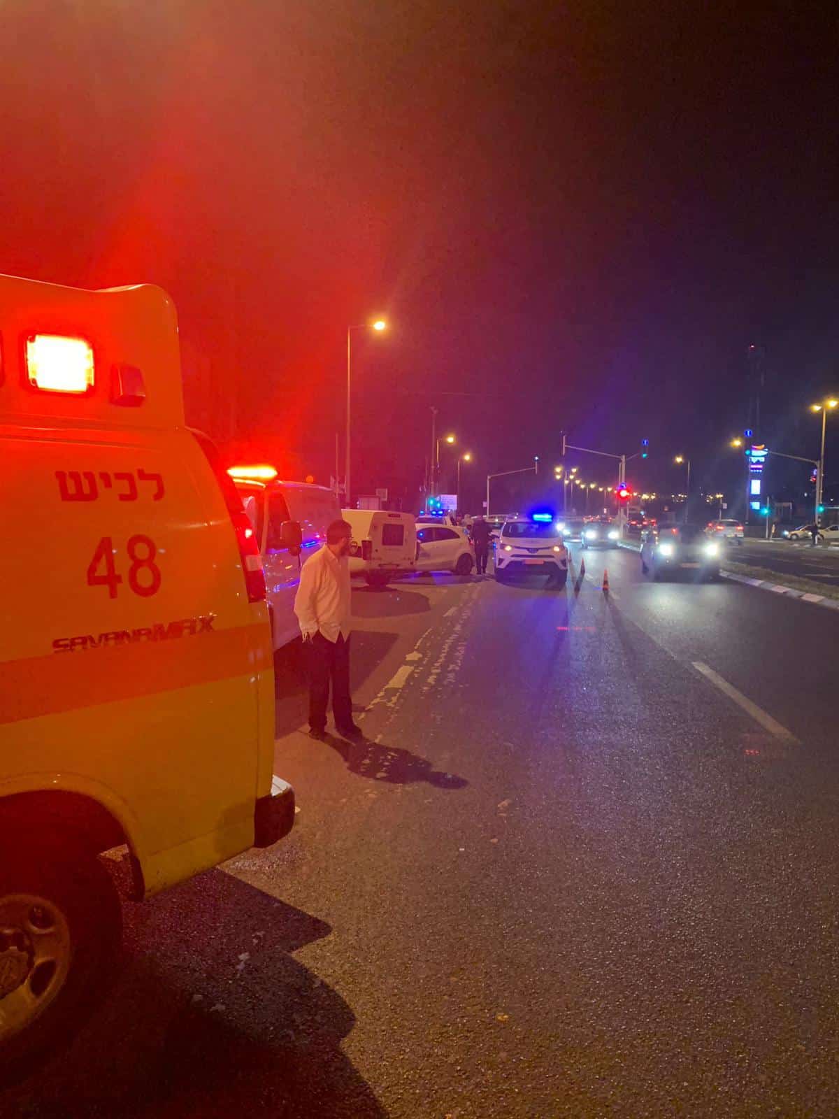 זירת התאונה (צילום: דוברות מד"א)