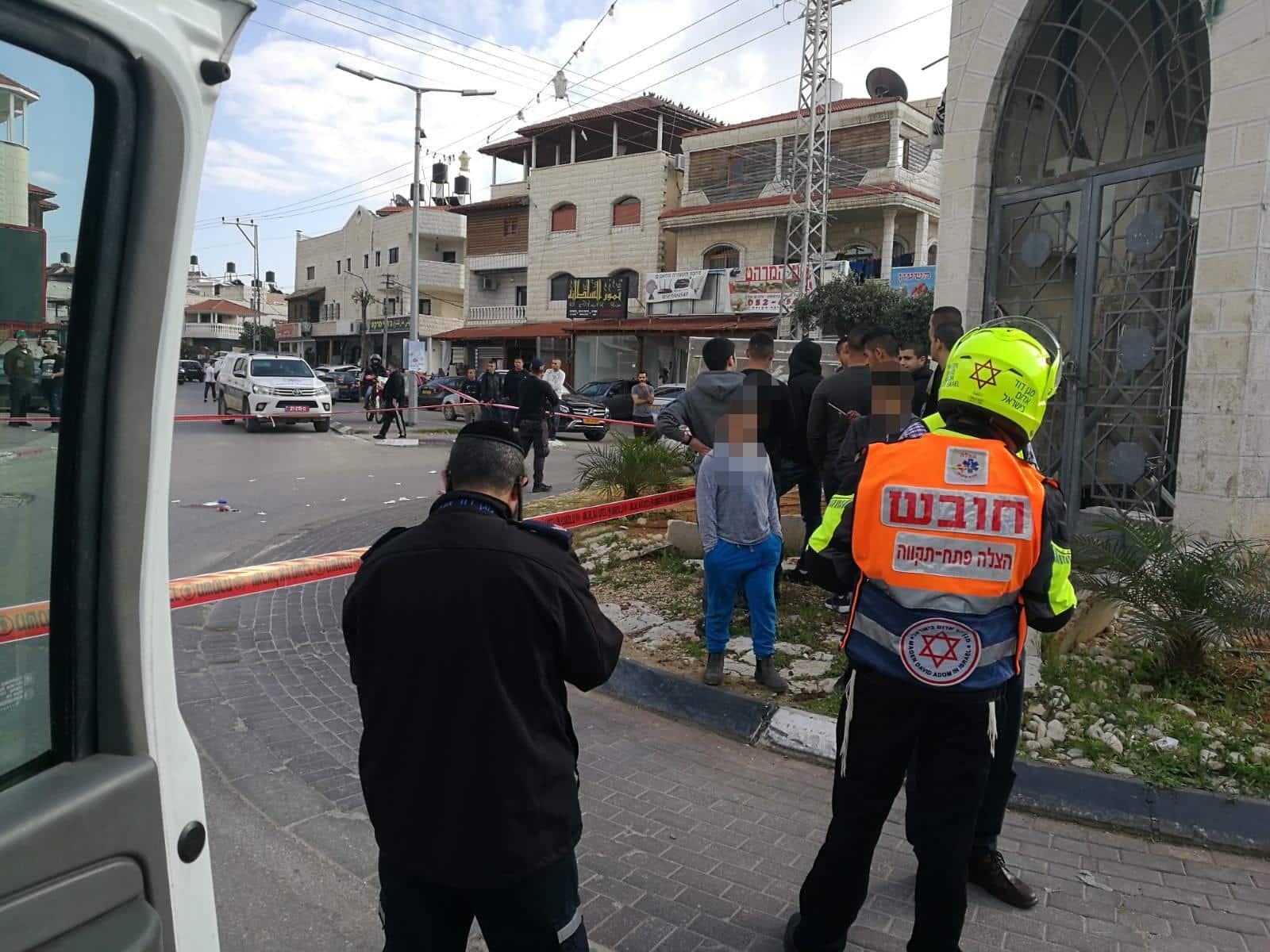 זירת הירי (צילום: דוברות הצלה פ"ת)