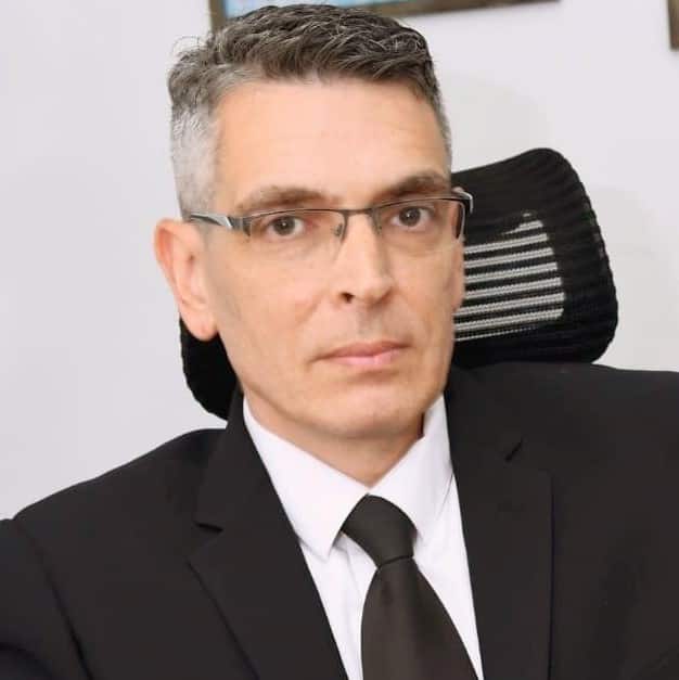 עו"ד דוויק