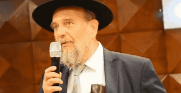 האיש החזק במירון: המשטרה שחררה את כל נכסי הרב הלפרין