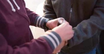 חיפה: שני חשודים בהפצת חשבוניות פיקטיביות ב-80 מיליון שקל