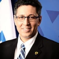 אילן שוחט