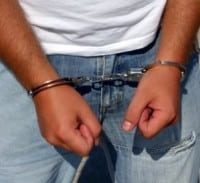 נתניה: שלושה עצורים על הצתות והחזקת אמל"ח
