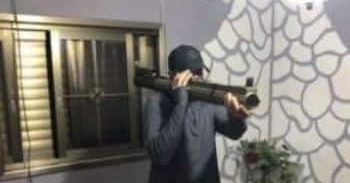 ניסיון: טיל לאו במתחם של משפחת פשע מג'לג'וליה