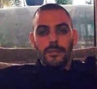 אדם דפס מואשם בזיוף תלוש משכורת בניסיון לקבל ויזה לארה"ב