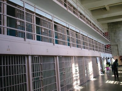 alcatraz inside freepik