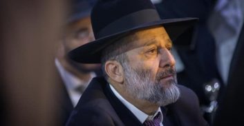 סיום חקירת דרעי: עבירות מס במיליוני שקלים, הלבנת הון, מרמה והפרת אמונים