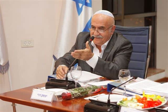 dery itzhak