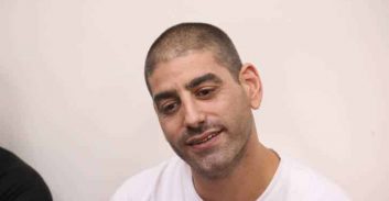 העליון קיבל את ערעור התביעה ומוטי חסין לא ישוחרר