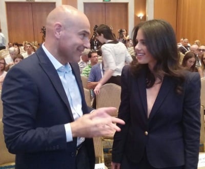 nave efi shaked ayelet
