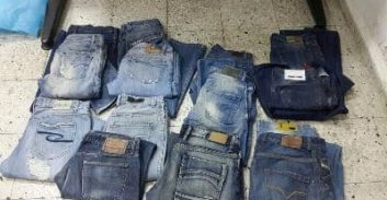 חשד: פרצו לדירות בפ"ת וגנבו רכוש רב