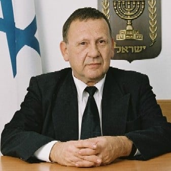 shofet haber avi
