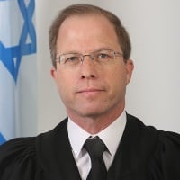 shofet noital gilad