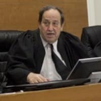 shofet tal avraham200