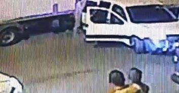 אישום: דקרו צעיר בכל חלקי גופו ופצעו אותו אנושות
