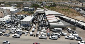 המשטרה פשטה על מגרש רכב לא חוקי במג'דל כרום