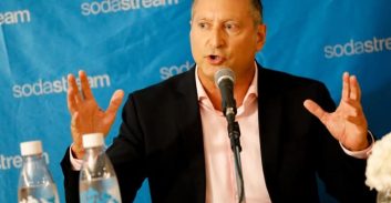 חודשיים מאסר למנכ"ל סודה סטרים לשעבר שמסר מידע פנים אסור