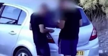 כתב אישום נגד צעיר מחולון שמכר קנאביס לשוטר סמוי