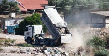 קבלן פינוי אשפה מתל שבע נאשם בהלבנת הון של עשרה מיליון שקל