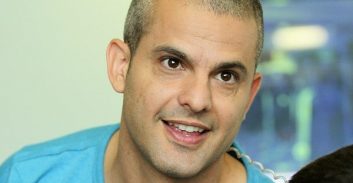 תיק החקירה נגד השחקן והמגיש קובי מחט נסגר מחוסר ראיות