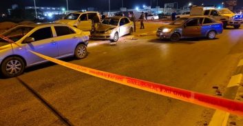 חשד: תושב רהט התנגש ברכב וגרם לפציעתם של שוטרים