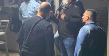 נהריה: בני משפחה נעצרו בחשד להשלכת רימון לעבר ביתו של בכיר בעירייה