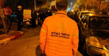 ירושלים: נהג הסעות שלפי החשד הותקף דרס הולך רגל