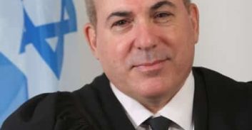 29 שנות מאסר לתושב נתניה שרצח את פרודתו ב-15 דקירות סכין