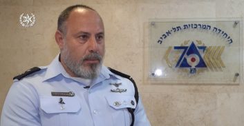 חשד: תושבת גוש דן סרסרה בבתה בת ה-15