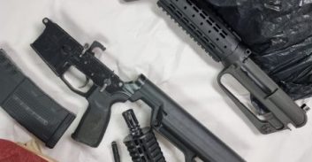 שני צעירים מוואדי ערה נעצרו בחשד להחזקת M16 וחלקי נשק