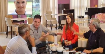סיבוב הפרסה של יו"ר האופוזיציה במועצת עיריית רמת גן