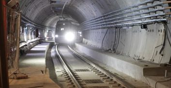 השקת הרכבת הקלה: מלחמת סמכויות וחרם של חולדאי