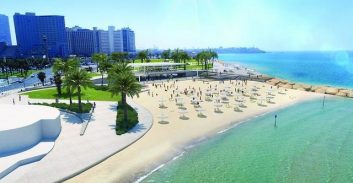 החלו העבודות להקמת מרכז ספורט ומתחם מסעדות בטיילת צ'רלס קלור