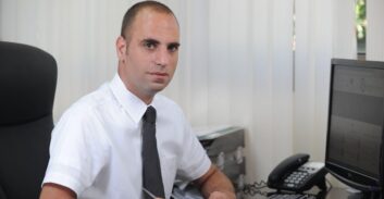 "להדק את פיקוח הרווחה על המוסדות של נוער בסיכון"
