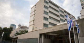 כתב על שופט משפחה "סדיסט חולה נפש" והורשע בזילות בית המשפט