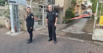 אישה נספתה בשריפה ברחובות; בעלה נעצר בחשד לרצח