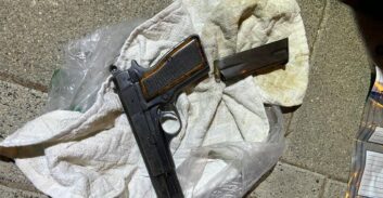 מעצר בית לצעיר מקלנסווה שמואשם בנשיאת אקדח טעון