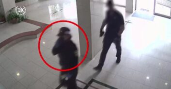אישום: התחזו לשוטרים ושדדו באלימות שעונים ותכשיטים בשווי יותר ממיליון שקלים