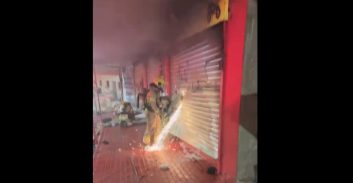 טייבה: הוצתה חנות שבעליה תרמו עשרות זוגות אופניים למפונים מעוטף עזה
