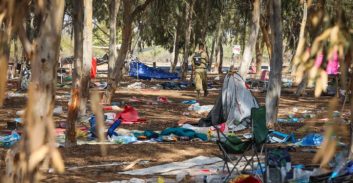 אישום: גנבו רכוש השייך לנרצחי מסיבת "נובה" עוד לפני שהגופות פונו