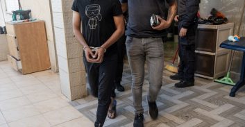 רמלה: ארבעה חשודים בחטיפת בן משפחתם ותקיפתו