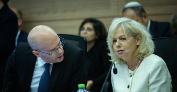 עו"ד בסרגליק: "לבחור פרקליטים שאינם 'נגועים' זו תעודת עניות למדינת ישראל"