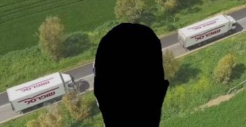 אישום: קבלן משנה של שופרסל סחט עובדים וקבלנים וזרק רימון רסס