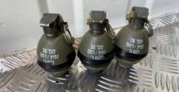 אשדוד: מוכר למשטרה נעצר על החזקת מצבור רימוני רסס בדירה